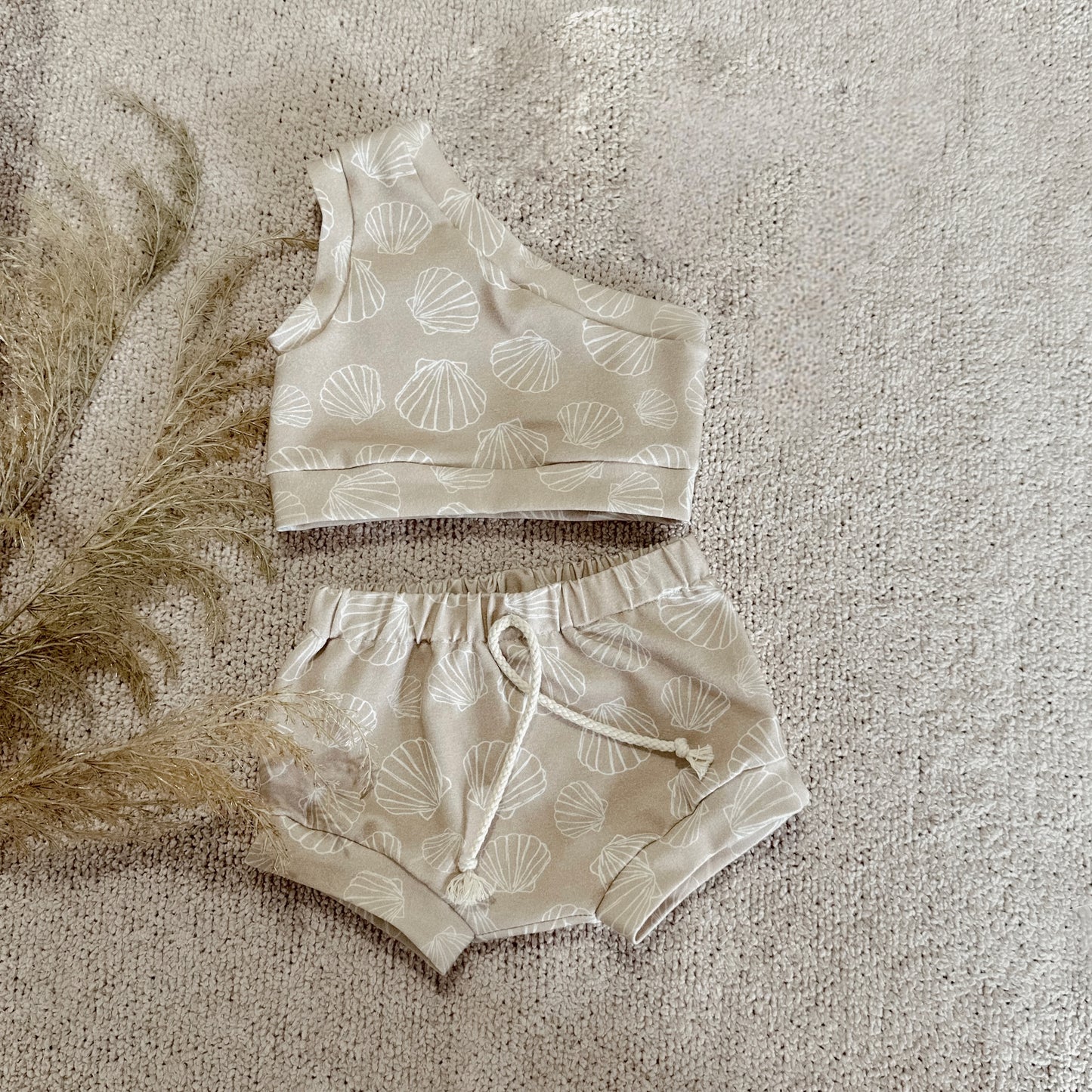 Tan Sea Shell Set-Top & Bottom Only